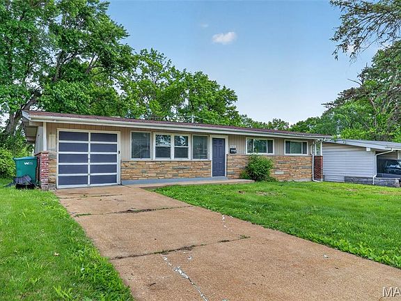 2nd image of 10836 Hallstead Dr