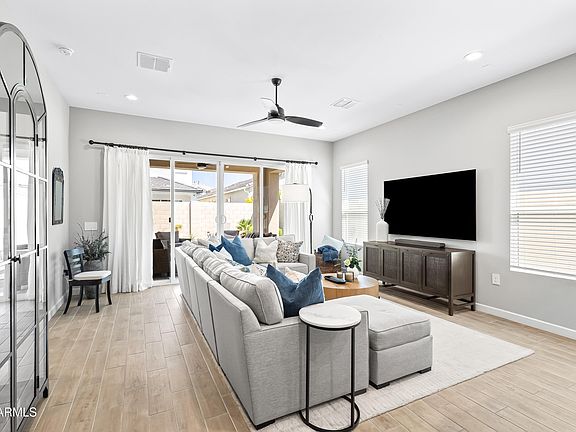 4th image of 5132 E MURIEL Drive