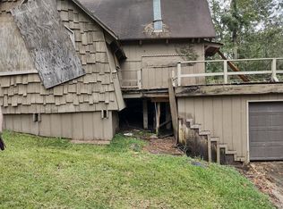 408 E Sunnybrook Rd, Carriere, MS 39426