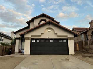 33150 Shoreline Dr, Lake Elsinore, CA 92530