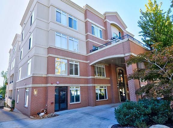 4th image of 838 S South Temp APT 203
