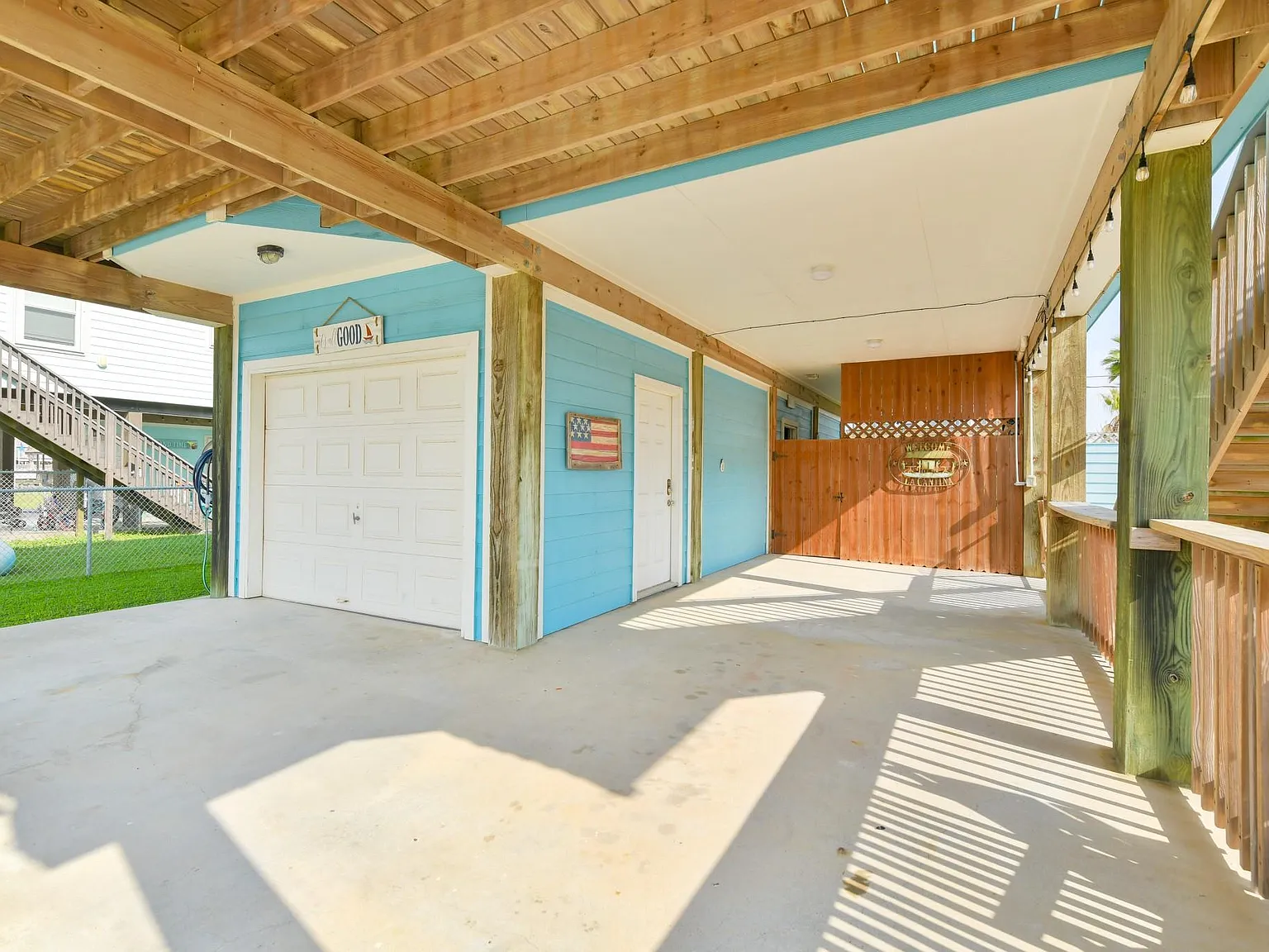 4 bed, 3.0 bath, 1350 sqft, $3,000 — Photo 3