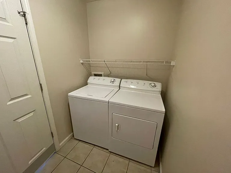 3129 Cirrus Ct — Photo 6