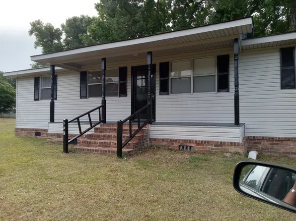 (undisclosed Address), Moncks Corner, SC 29461