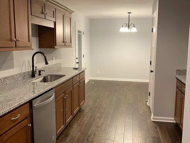 200 Lexington Cove Blvd — Photo 10