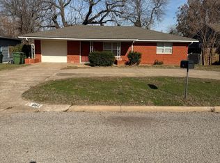 807 Maple St, Yukon, OK 73099