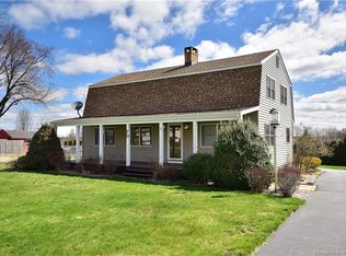 70 East St S, Suffield, CT 06078