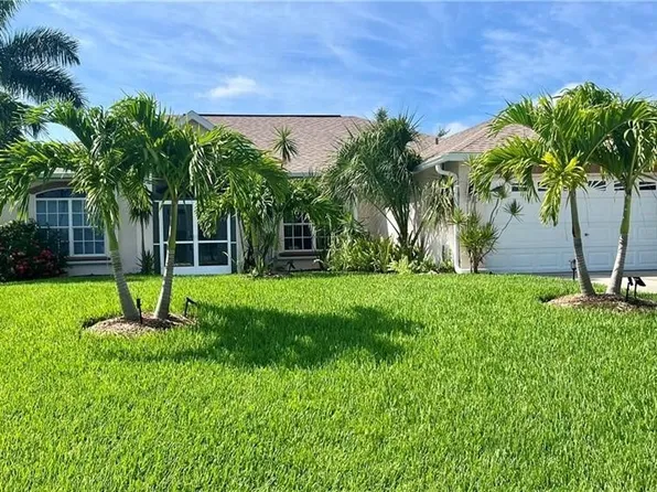 2902 Surfside Blvd, Cape Coral, FL 33914