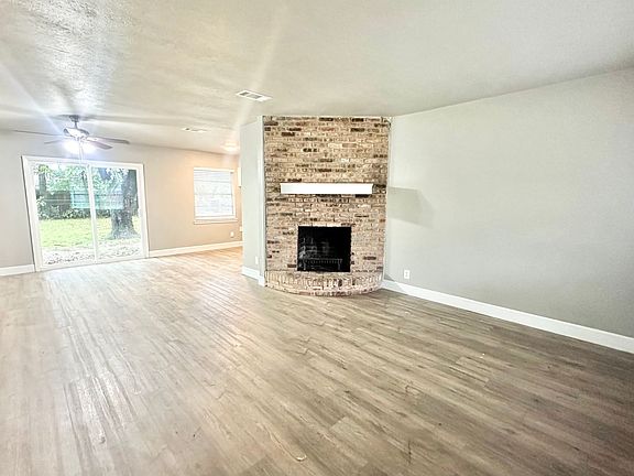 3rd image of 5109 Cloyce Ct