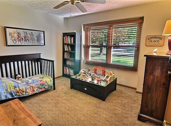 5th image of 922 Brick N Wood Dr