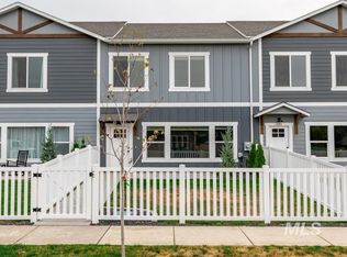 1179 Edington Ave, Moscow, ID 83843