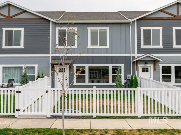1179 Edington Ave, Moscow, ID 83843