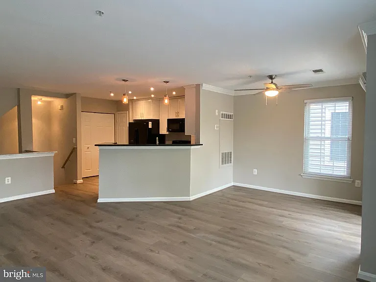 12834 Fair Briar Ln — Photo 7