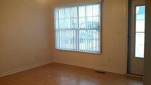 3rd image of 121 W 26th St APT B