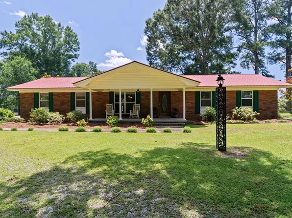 376 Lonesome Pines Rd, Laurel, MS 39443