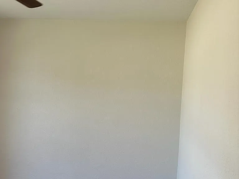225 Brook Cir — Photo 3