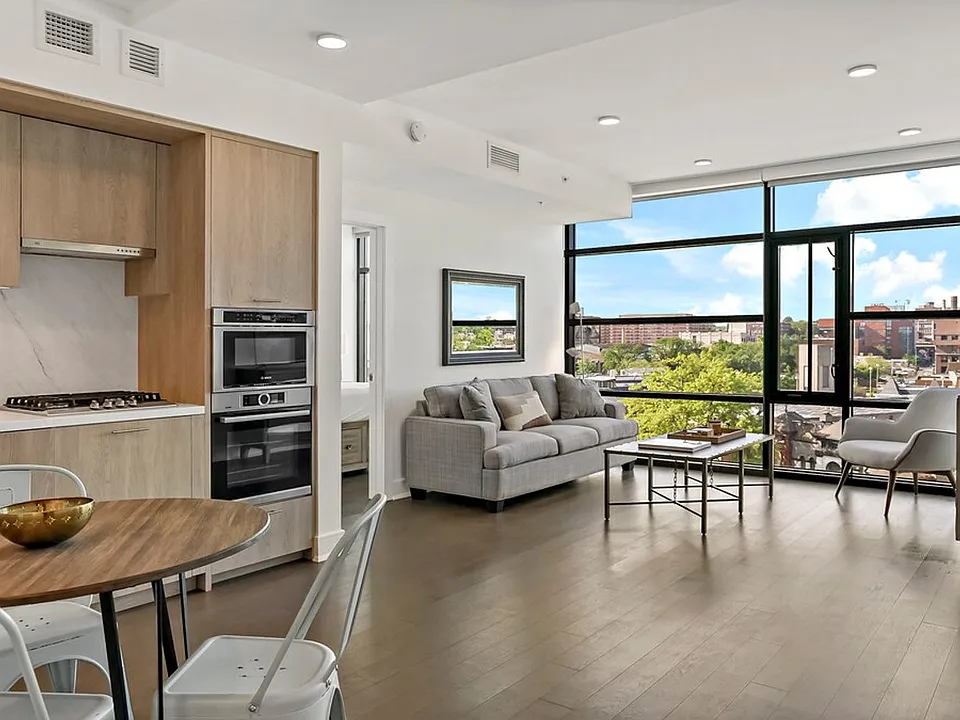 620 T St NW #7-ID1395401P