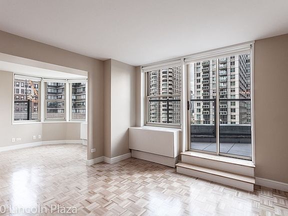 5th image of 30 W 63rd St APT 9K