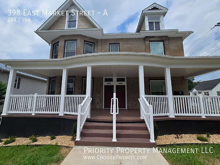 398 E Market St #A — Photo 1