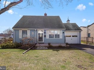 1947 Coolidge Ave, Willow Grove, PA 19090