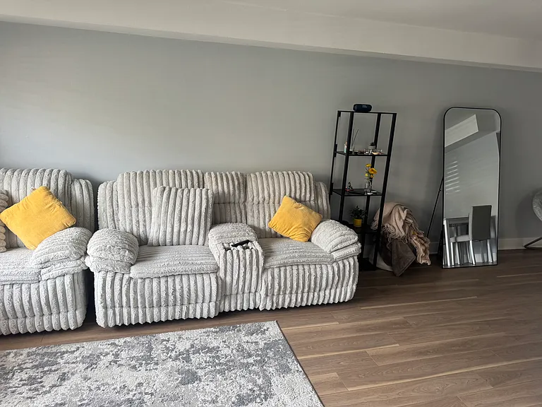 7733 Langdon St #1 — Photo 16