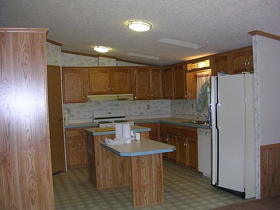 2nd image of 30 East Valley Drive