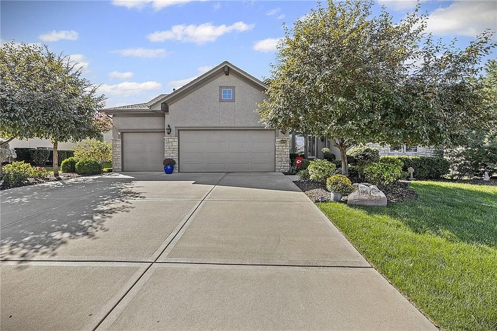 16809 W 83rd St, Lenexa, KS 66219 | Zillow