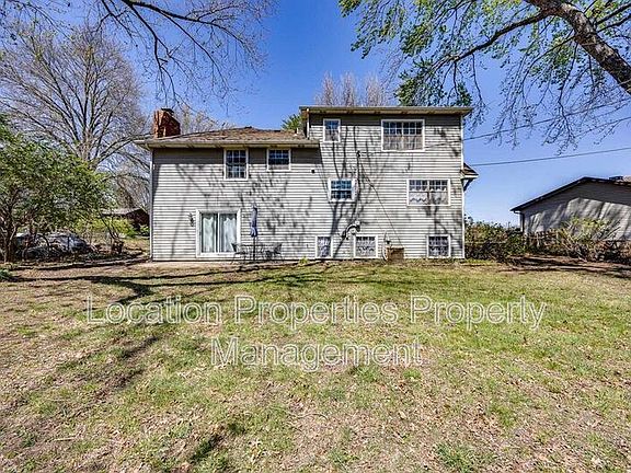 4th image of 3421 W 10th Pl