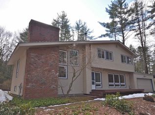 82 January Hills Rd, Amherst, MA 01002