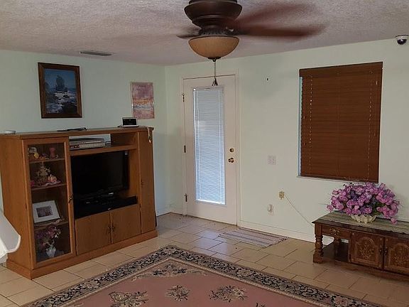 3rd image of 14055 SE 53rd Ave