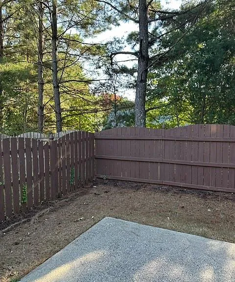 4635 Granby Cir — Photo 23