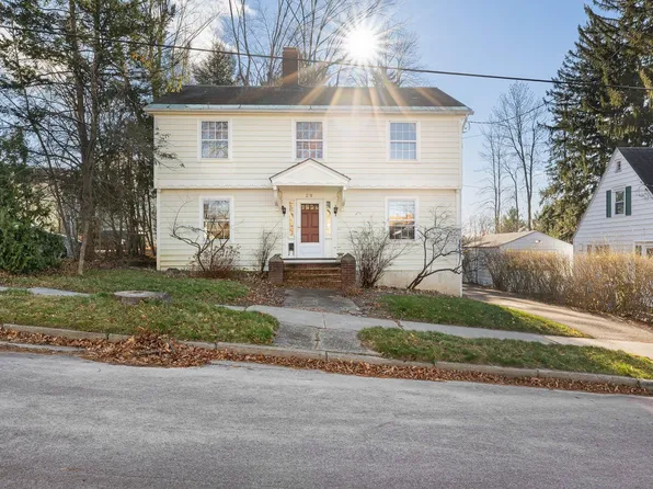 29 Gove Court, Burlington, VT 05401
