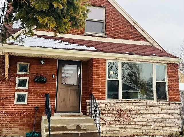 2nd image of 4114 W 78th St