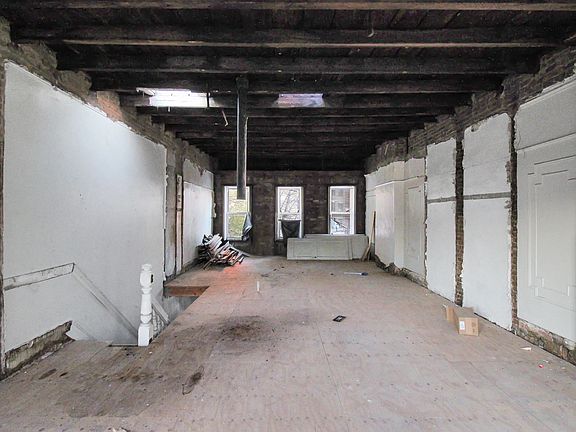 4th image of 420A Kosciuszko St