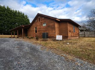14 Marigold St, Asheville, NC 28803