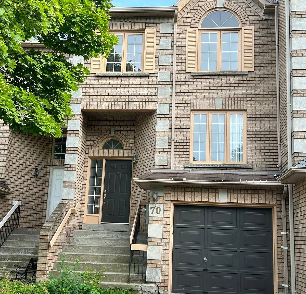 4 bed, $3,590 — Photo 2