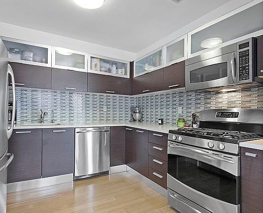 4th image of 353 E 104th St APT 7A