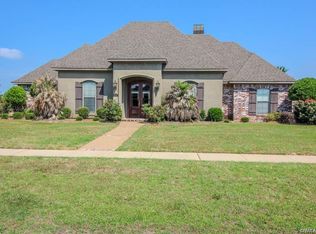 601 Fall Winds Cir, Bossier City, LA 71111