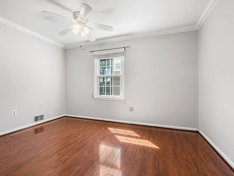 222 Apple Blossom Ct — Photo 31