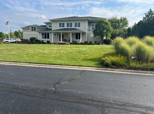 7258 Beverly Dr, South Haven, MI