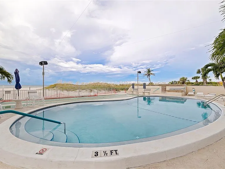 5000 Gulf Blvd #301 — Photo 42