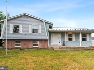 10944 Morgan Dr, Shippensburg, PA 17257