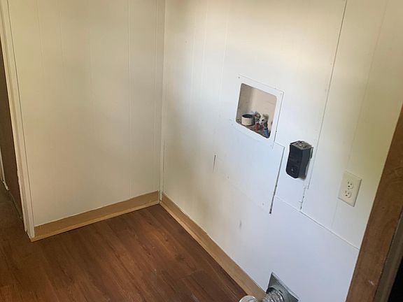 4th image of 22153 E Blue St #28