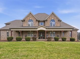 203 Bobcat Rd, Summerfield, NC 27358