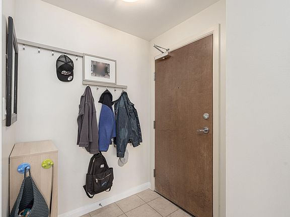 3rd image of 892 Carnarvon St #3105