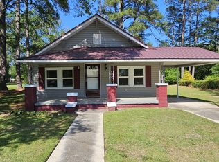 163 E 3rd St, Garland, NC 28441