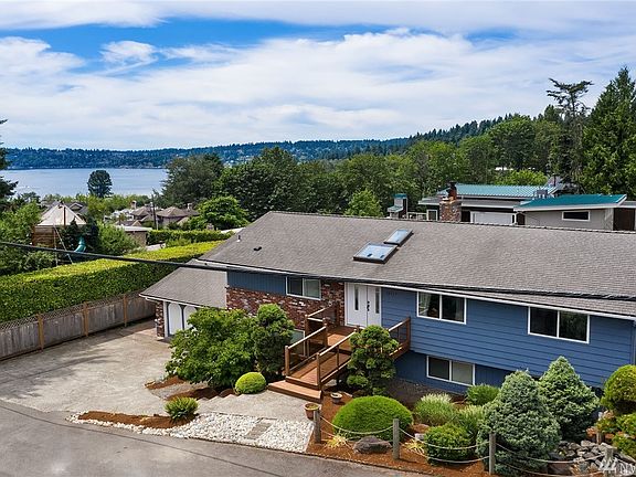 2nd image of 18217 62nd Ave NE
