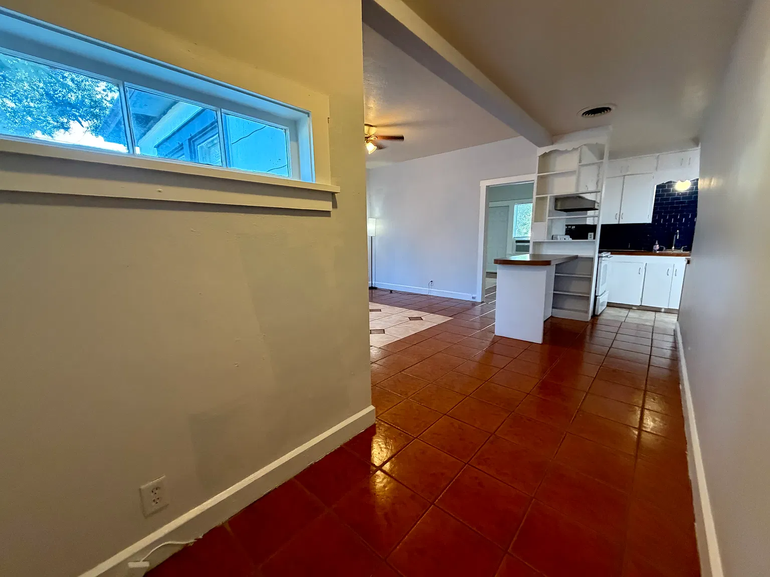 1 bed, 725 sqft, $1,535 — Photo 3