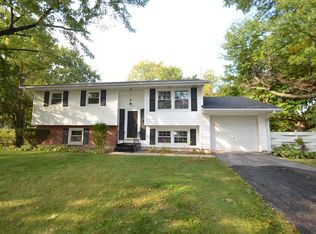 809 Oak St, Geneva, IL 60134