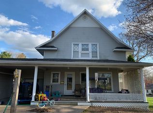 675 10th St, Fennimore, WI 53809